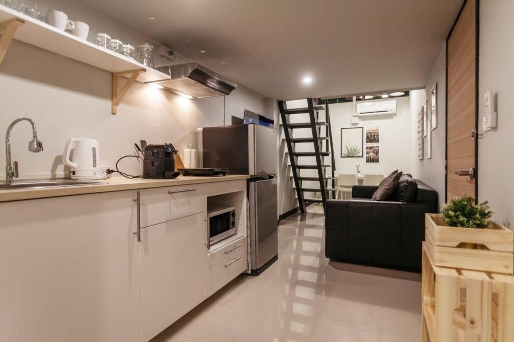 S1 Large Duplex Silom 3 Beds, Full Kitchen Wifi Appartement Bangkok Buitenkant foto